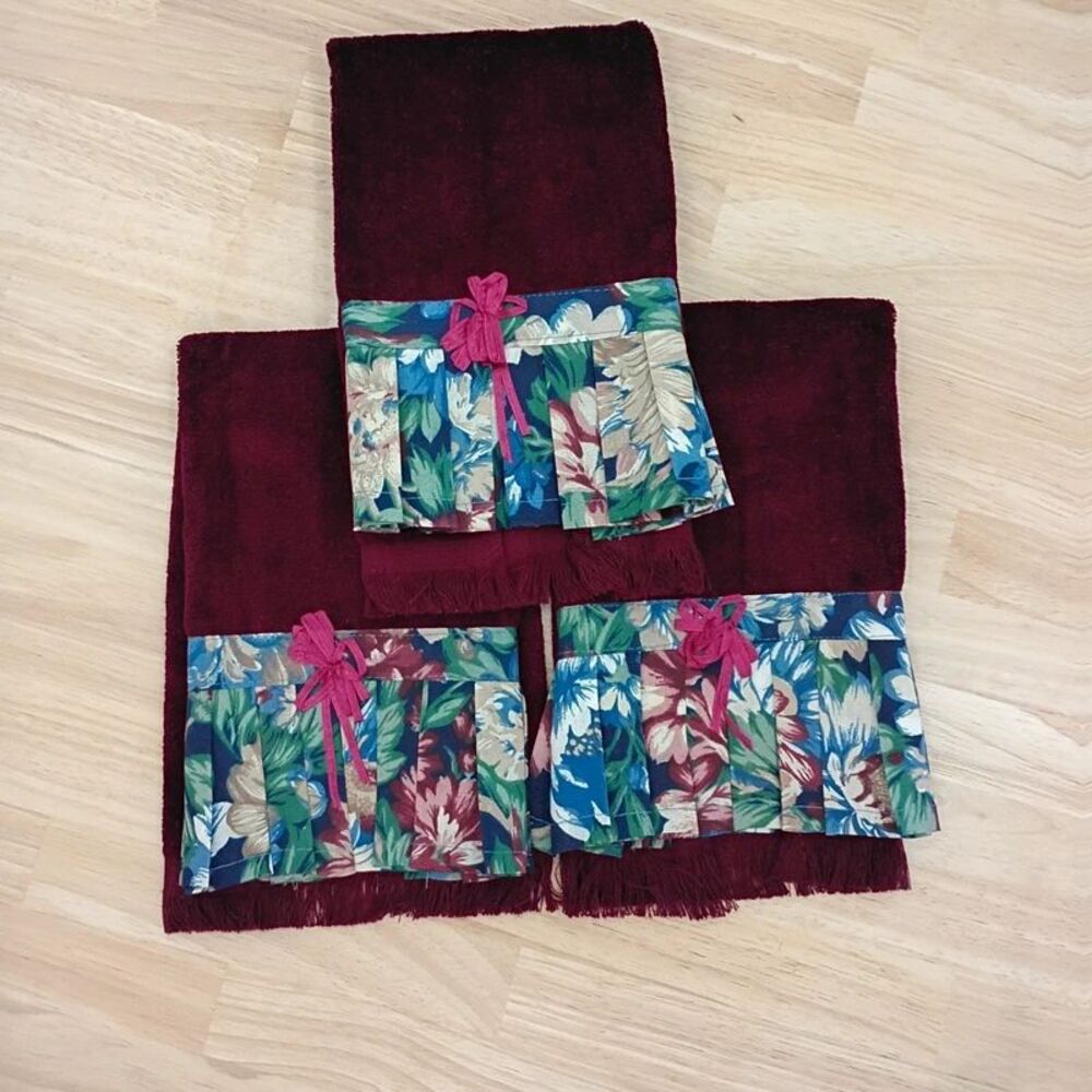 NEW Beautiful 100% Cotton 3 Piece Hand Towel Set Colorful Country Decor